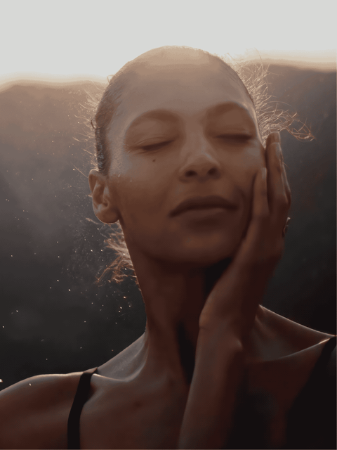 Natural Ways to Remove Pimples at Home with Facial Oil