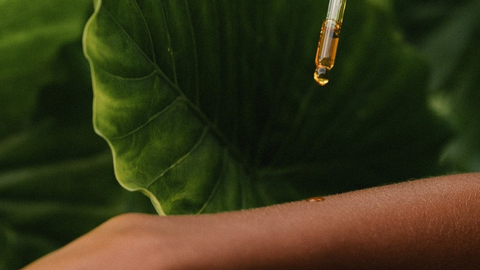 Fight Dark Spots With Serum For Hyperpigmentation.